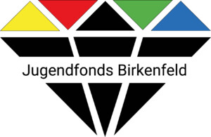 Auf dem Bild ist ein aus verschiedenen und unterschiedlich-farbigen Dreiecken zusammengesetzter Diamant zu sehen. In der Mitte steht Jugendfonds Birkenfeld