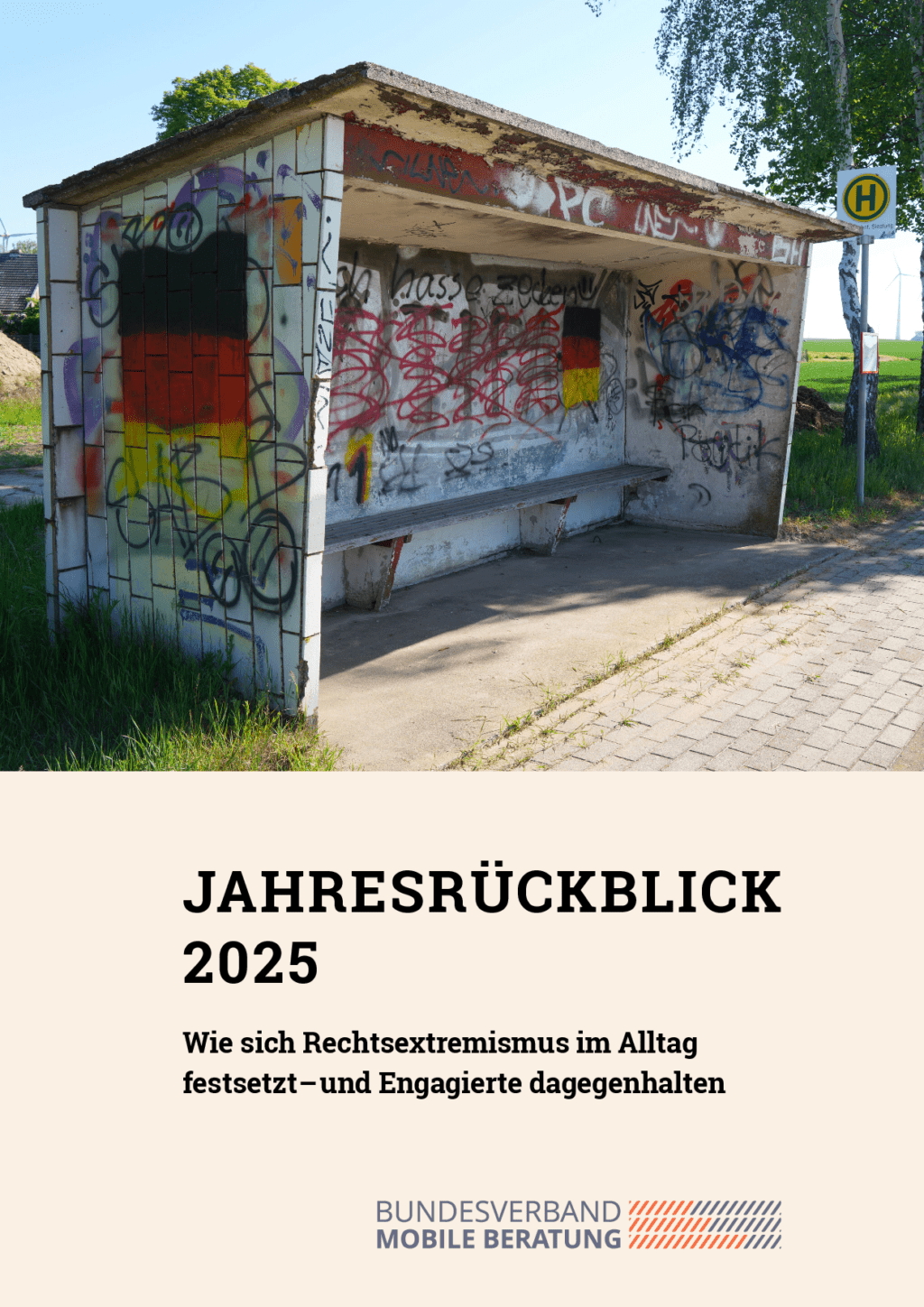 Cover von JAHRESRÜCKBLICK 2025 Wie sich Rechtsextremismus im Alltag festsetzt – und Engagierte dagegenhalten